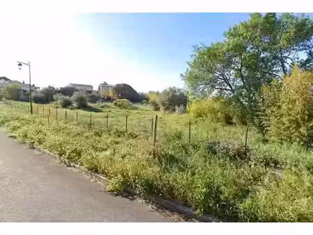 vente terrain 558 m² à quarante (34310)  79 900 €