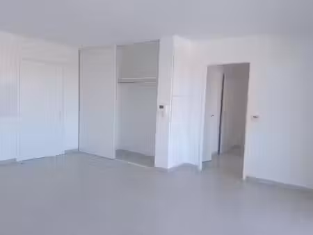 location appartement 3 pièces 62.67 m² à villenave-d'ornon (33140)  829 €