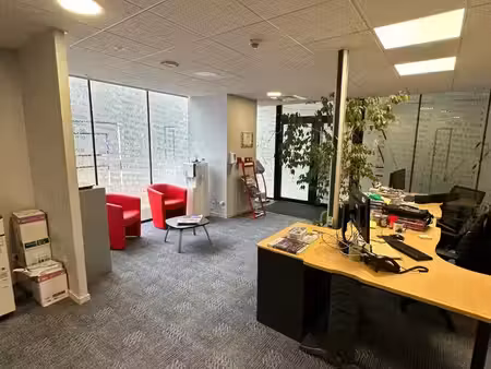 location commerce 200 m² à rodez (12000)