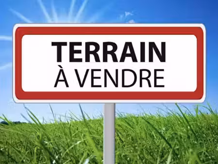 vente terrain à la flotte (17630)  240 000 €