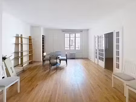 location meublée appartement 3 pièces 96.4 m² à paris 16ème (75016)  3 856 €