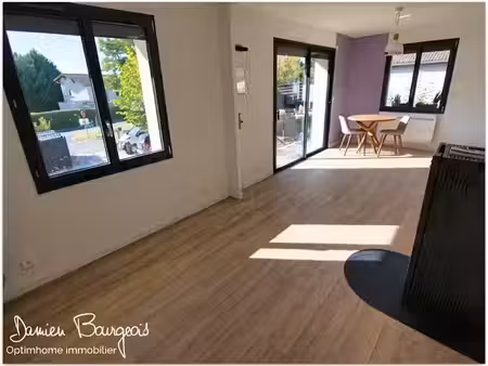 location appartement 4 pièces 75 m² à segny (01170)  1 950 €