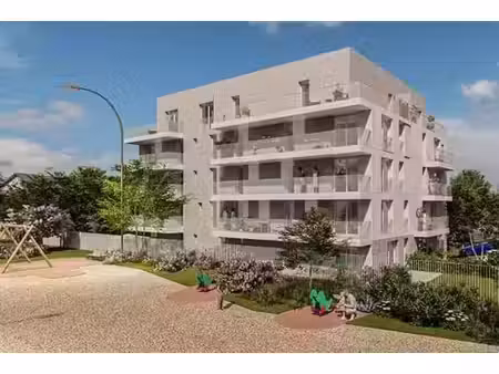 location appartement 3 pièces 61.8 m² à clermont (60600)  807 €