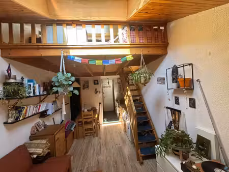 duplex avec mezzanine  cave et casier à skis au coeur de mont