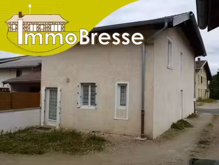 lescheroux - a louer appartement type 3 en duplex - terrasse privative