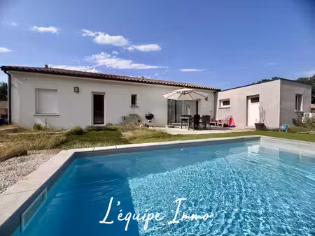 villa t5 plain pied avec piscine