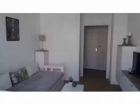 location meublée appartement 1 pièce 22 m² à paris 17ème (75017)  995 €