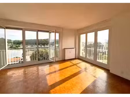 location appartement 4 pièces 94.08 m² à bayonne (64100)  1 799 €