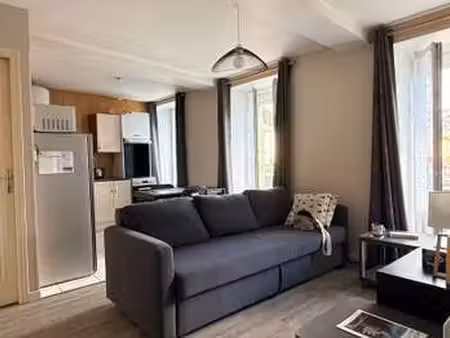 location appartement 2 pièces à montaigu-vendée (85600) : à louer 2 pièces / 38m² montaigu