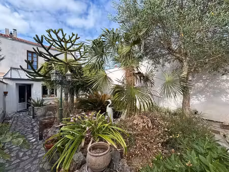 vente maison 5 pièces 90 m² la rochelle (17000)