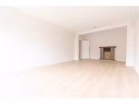 superbe appartement 2 ch avec 2 terrasses et garage
