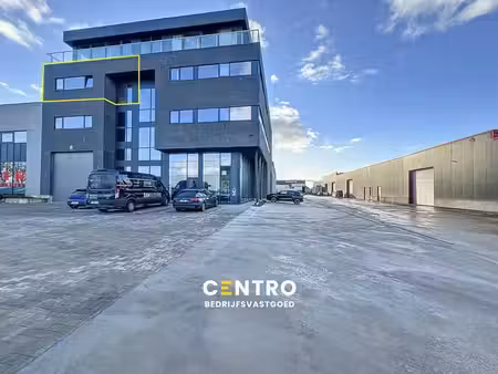 laatste energiezuinige kantoorruimte (± 210 m²) te huur o...