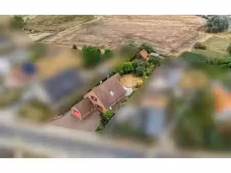 grote villa met praktijkruimte en prachtige tuin te kness...