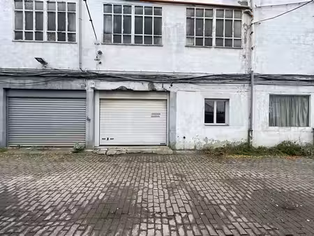 haren  vaste entrepot de ± 520m²