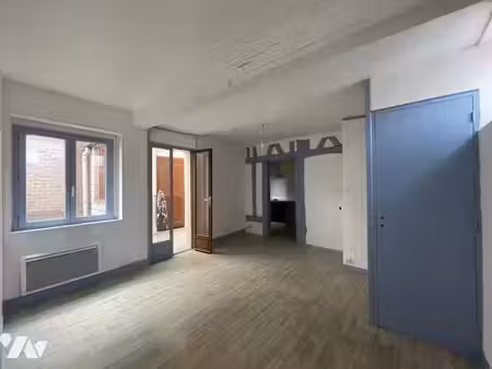 location appartement 2 pièces 41.58 m² à buchy (76750)  404 €