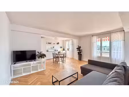 t4 meublé rénové avec balcon