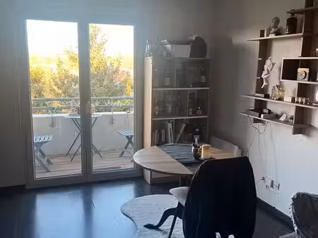 t2 48 m² avec balcon  parking privé et cuisine équipée – béthune