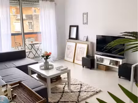 biarritz centre – t2 meublé 50 m² avec balcon et parking – étudiant