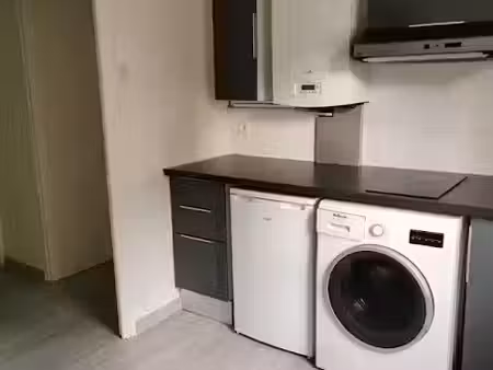 location appartement 1 pièce 30 m² à grenoble (38000)  555 €