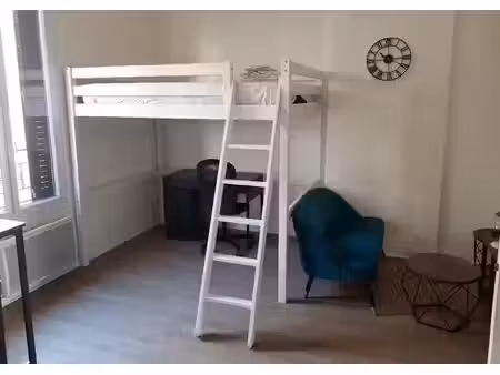 location meublée appartement 1 pièce 21 m² à grenoble (38000)  580 €