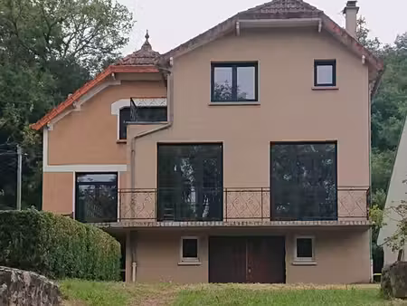 à louer maison glénic au bord de la rivière
