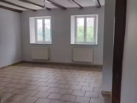 maison 110m2 + cour+ garage double