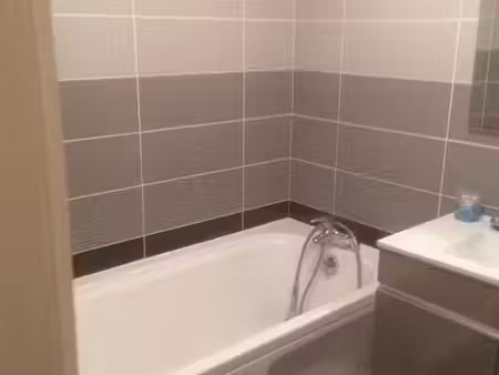 appartement t3 73 m² meublé