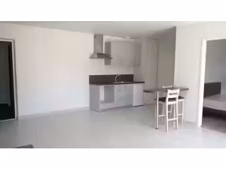 location meublée appartement 2 pièces 46.12 m² à evreux (27000)  645 €