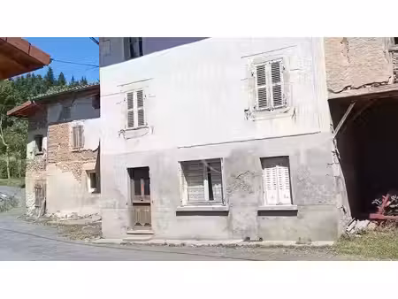 vente maison 4 pièces 50 m² à augerolles (63930)  88 000 €