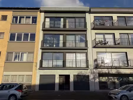 appartement à louer à ferdinand verbieststraat 7a ekeren (rbw72690)