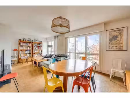 saint gratien -appartement de 122 m2 avec balcon de 15 m2 - vue degagée - proche commerce 