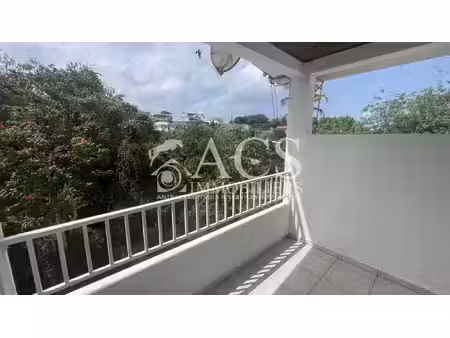 appartement t2 à plateau fofo schoelcher