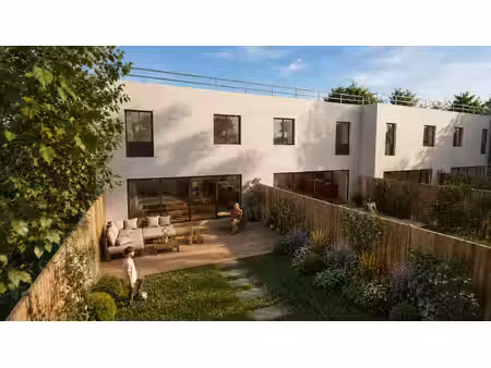 maison d 'architecte - proche de montmorency et du golf de bouffemont .