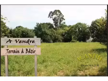 terrain constructiblee viabilisé et raccordé à assas