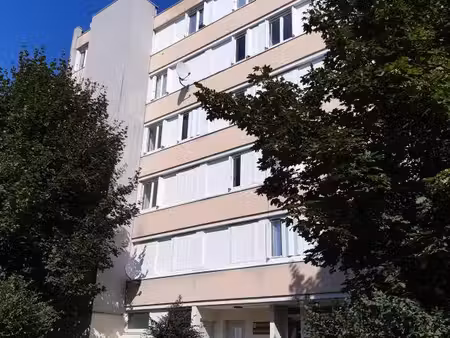 appartement 4 pieces - les chenevieres hericourt