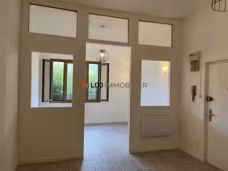 à louer – studio vide refait à neuf – arles-sur-tech