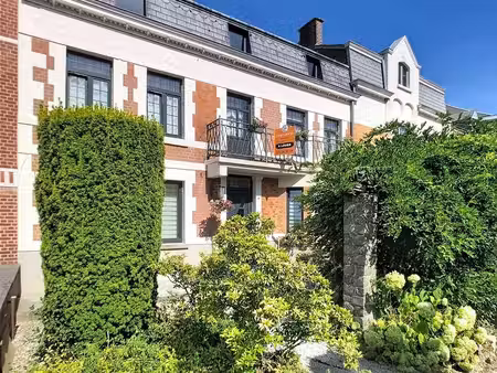 maison de maître à louer à rue d'en haut 20 momignies (vbe58123)