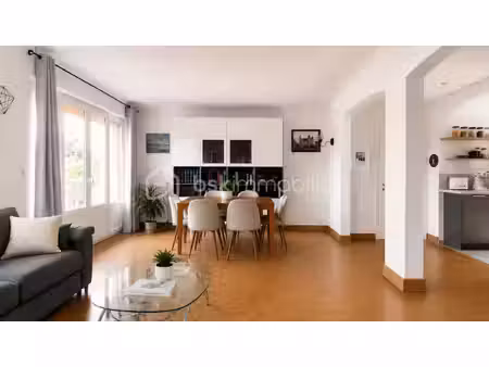 appartement de 82 50 m² à le port-marly