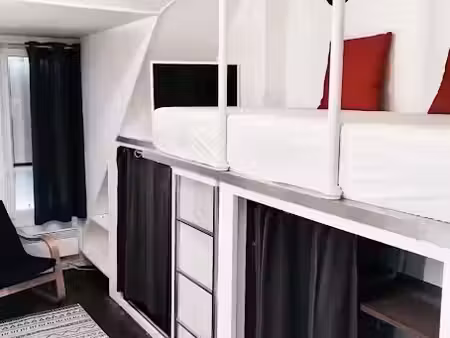 location meublée appartement 1 pièce 9 m² à paris 16ème (75016)  540 €