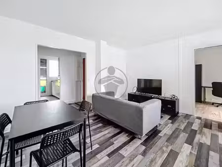 location appartement 4 pièces 68 m2 à saint-quentin