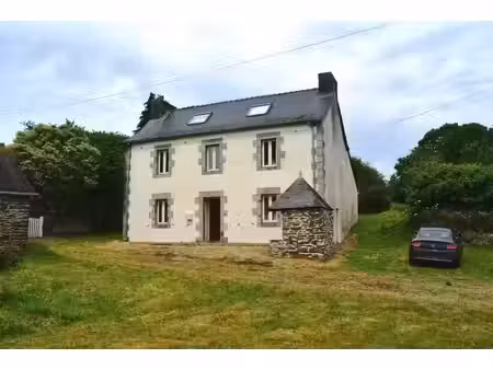 vente maison 6 pièces 134 m² le cloître-pleyben (29190)