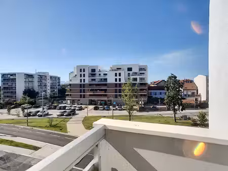 à louer annemasse studio de 23 76 m²