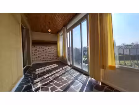 maison 3 pièces - 82 m²