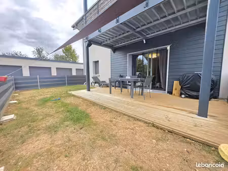 appartement 3 pièces 82 m²