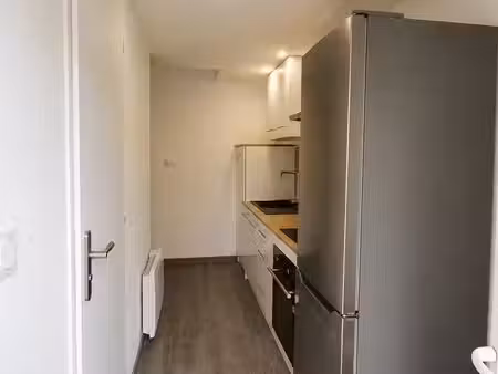 duplex t1 bis meublé 33 m² - coin nuit séparé - 15 min de châtellerault