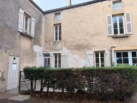 logement communal f3 entièrement rénové