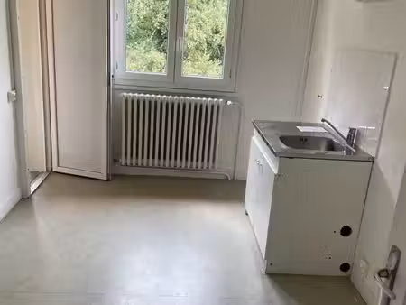 belle appartement derrière étage