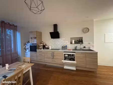 charmant appartement t2 meublé rénové à neuf