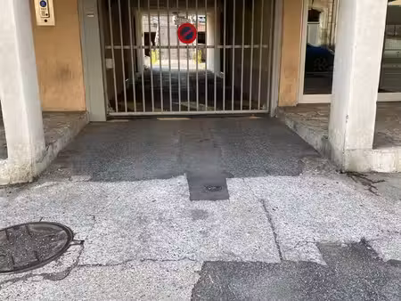 parking couvert