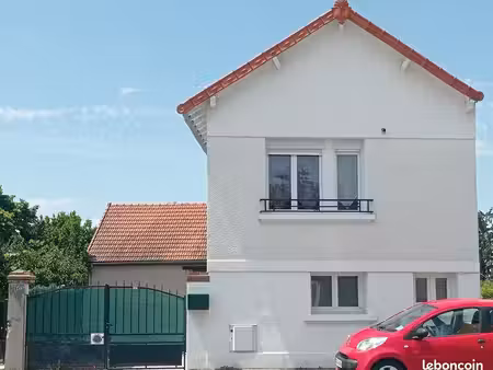 location maison individuelle désertines